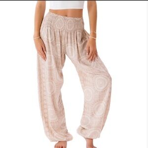 Lotus and Luna Harem pants Size Small